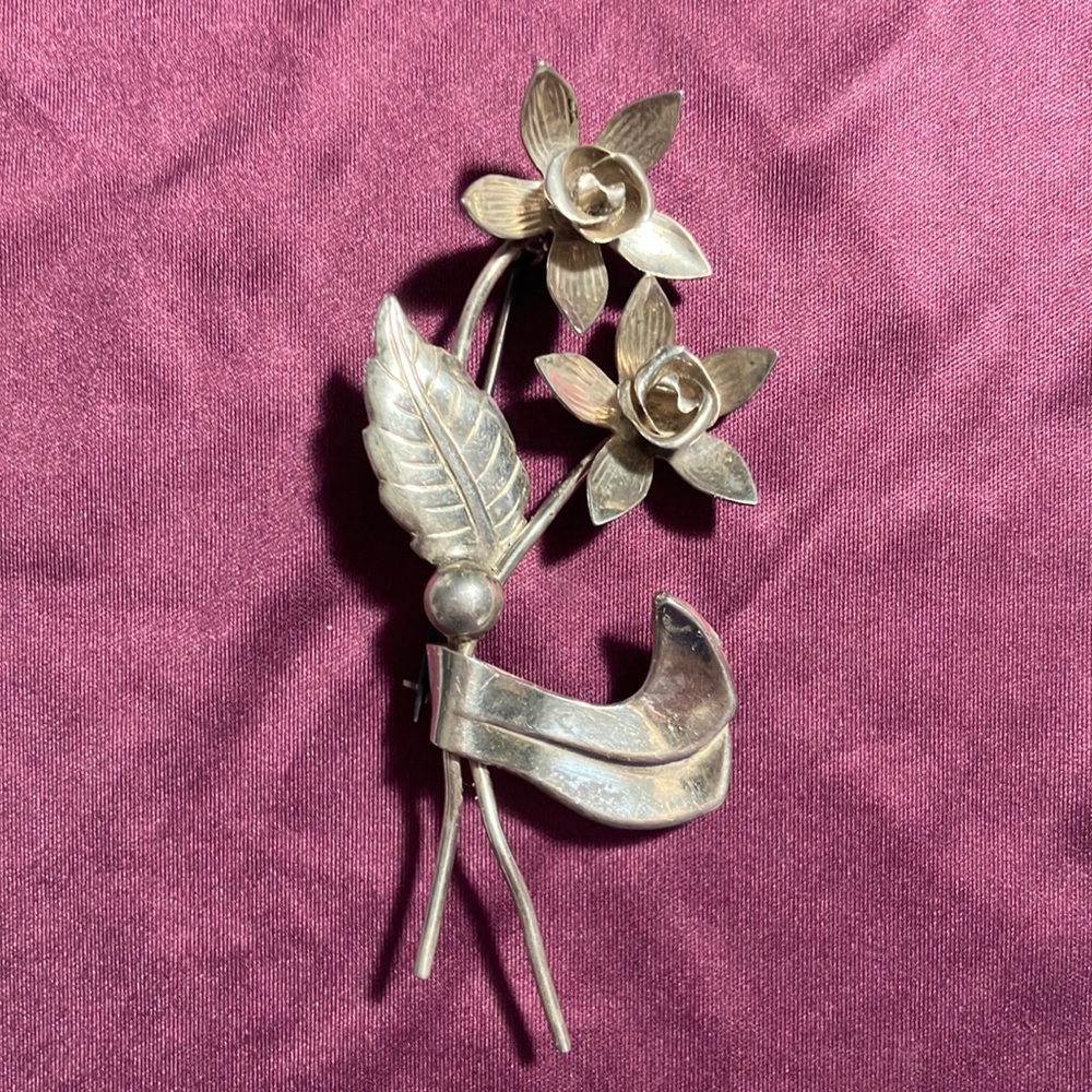 Lang Sterling Vintage Brooch